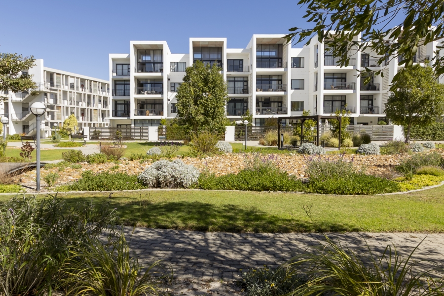 To Let 3 Bedroom Property for Rent in Paardevlei Western Cape